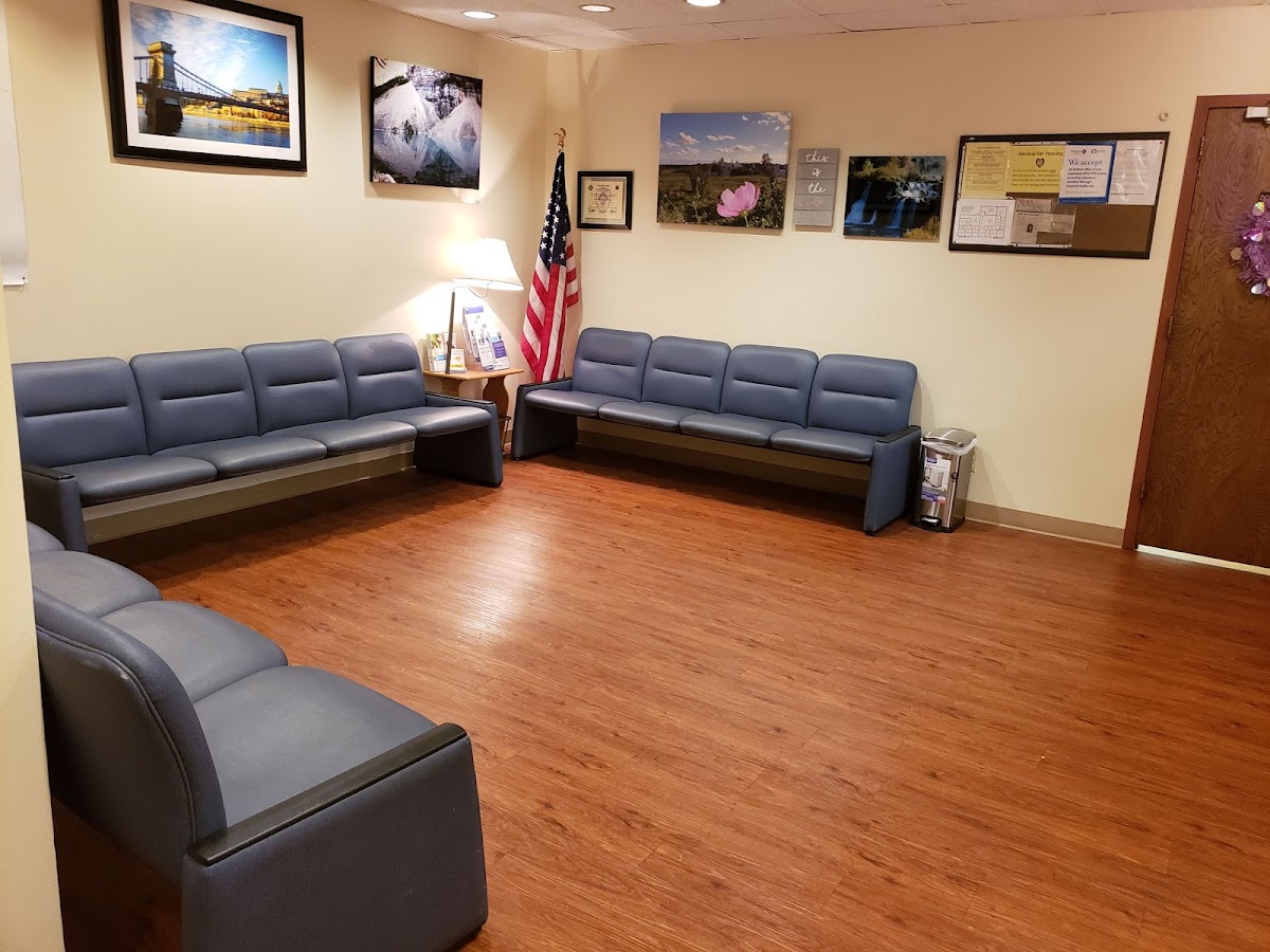 Good Life Medical Group Drug Treatment Center - Photo 6