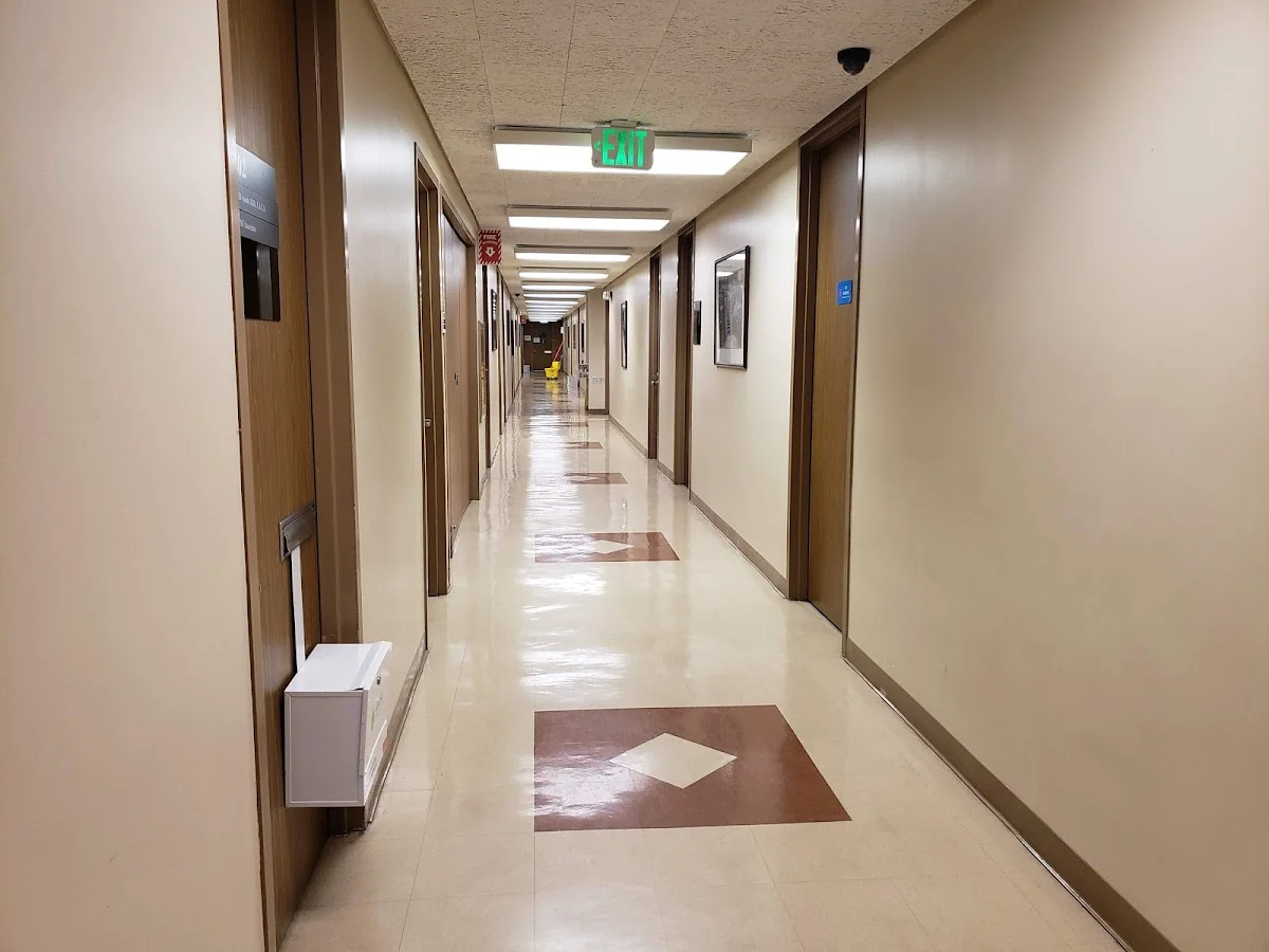 Good Life Medical Group Drug Treatment Center