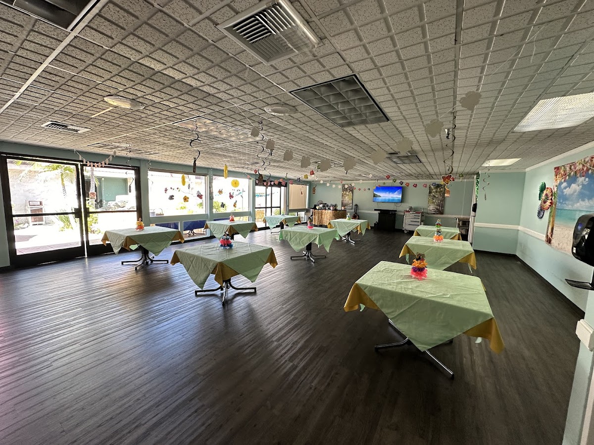 Seal Beach Health and Rehabilitation Center - Photo 6