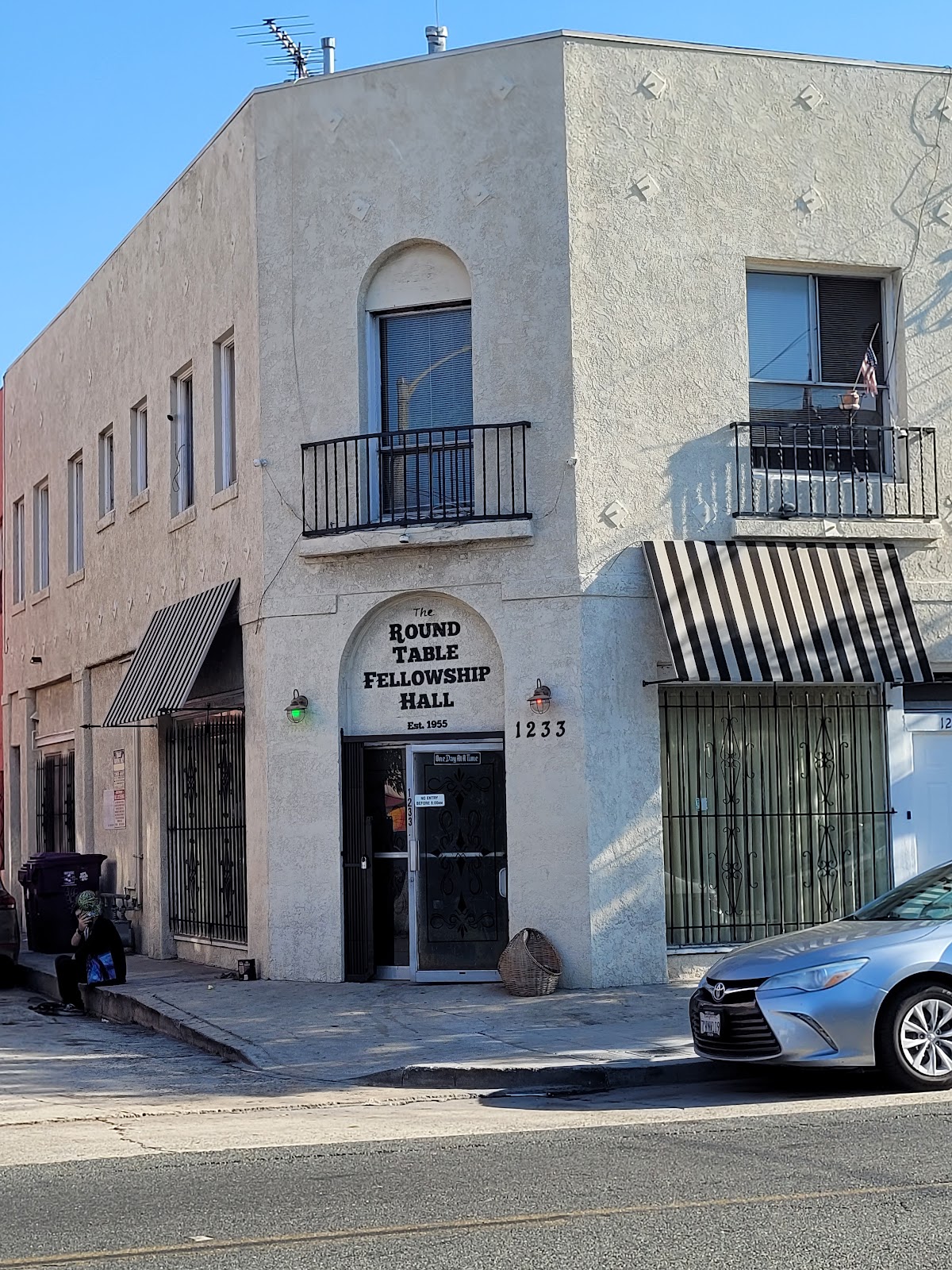 The Round Table: alcoholics anonymous meetings - Photo 6