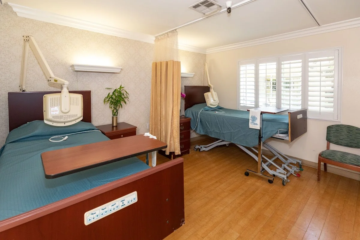 Alamitos Belmont Health and Rehabilitation - Photo 4