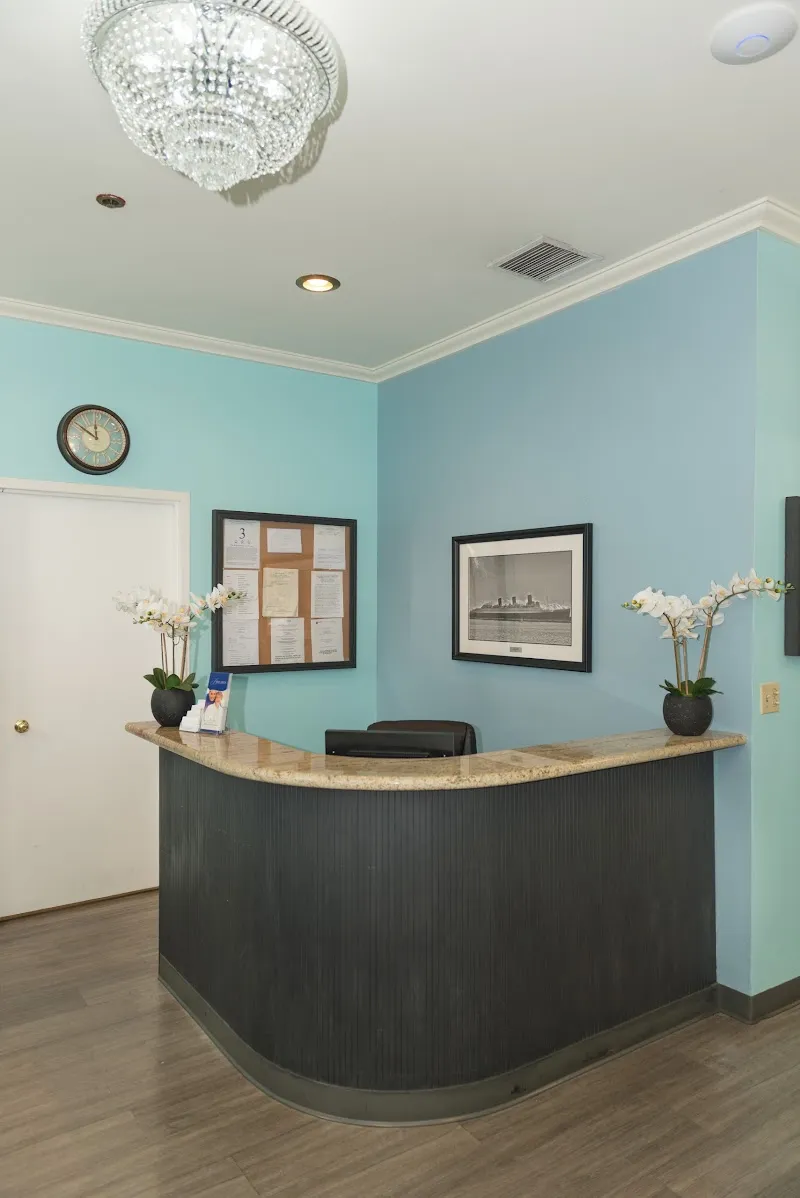 Bay Vista Healthcare &amp; Wellness Centre - interior photo