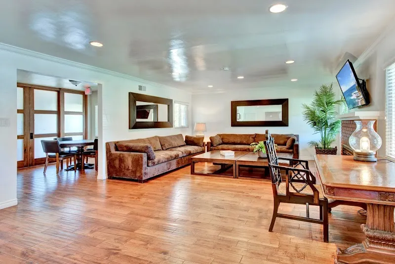 Lighthouse Treatment Center: Alcohol &amp; Drug Rehab Orange County - interior photo