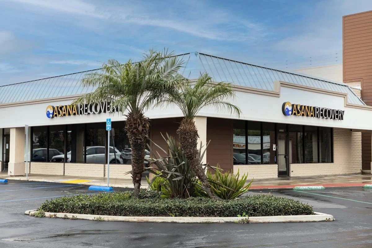 Asana Recovery: IOP and PHP Programs in California