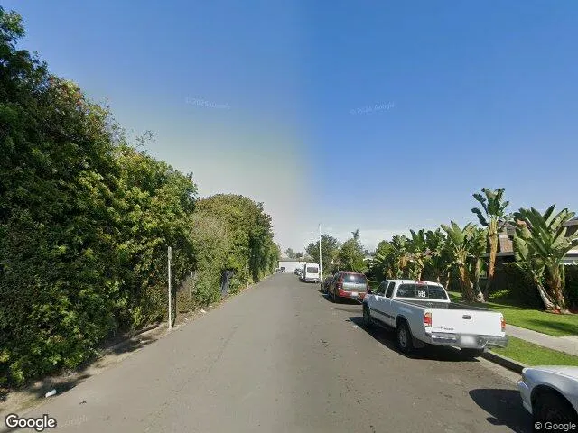 Blue Coast Sober Living - Photo 6