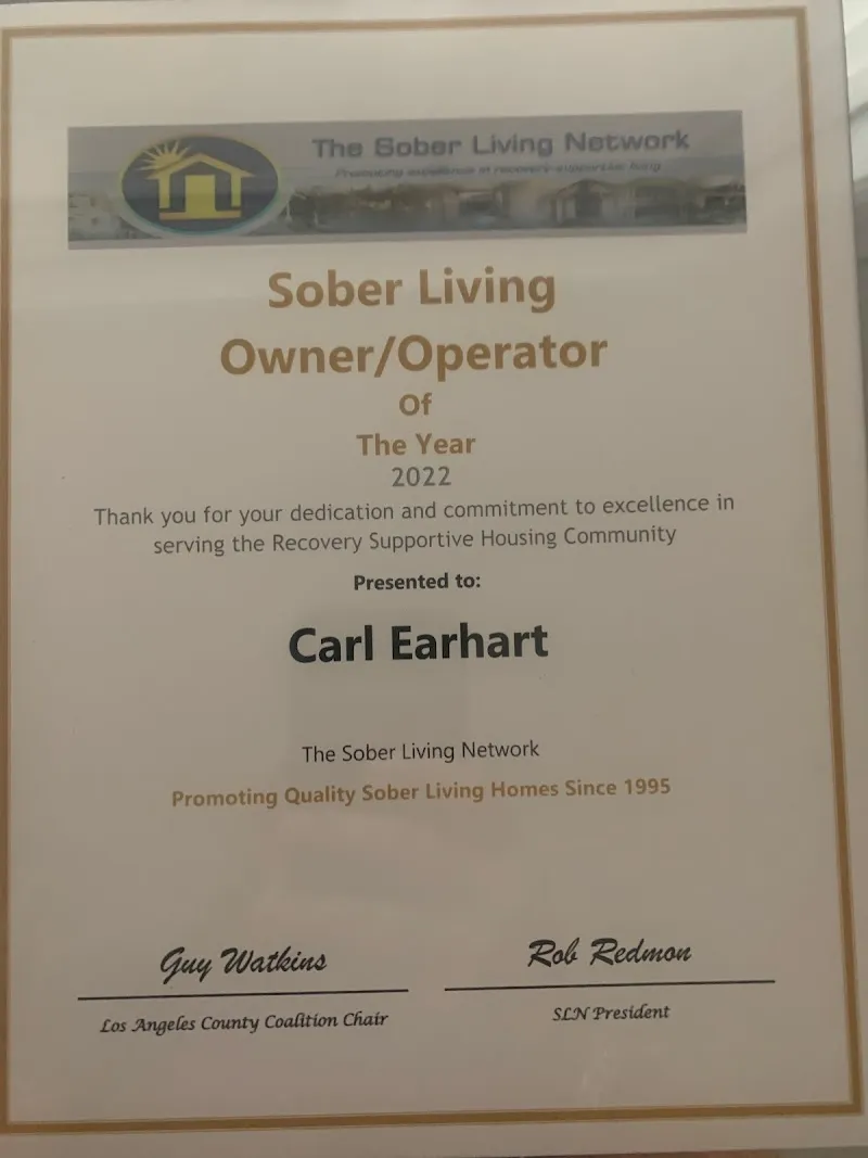 Inner Image - Photo 3