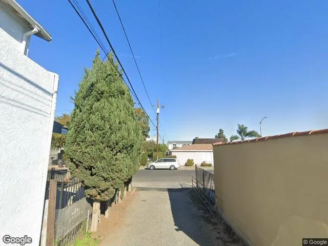 Inner Image - Photo 2