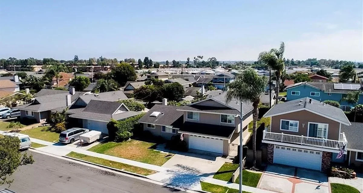 Huntington Beach Treatment Center - Addiction & Mental Health Treatment - Photo 5