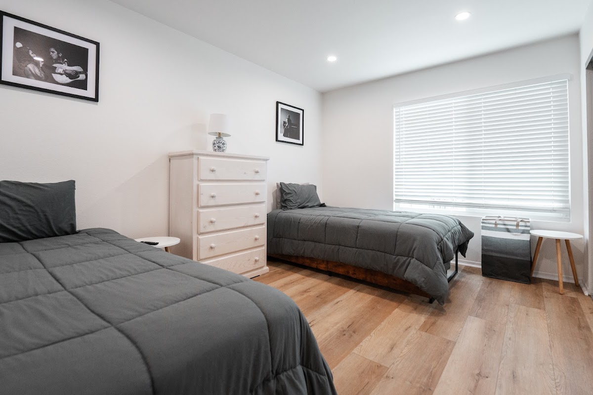 California Addiction Treatment - Photo 6