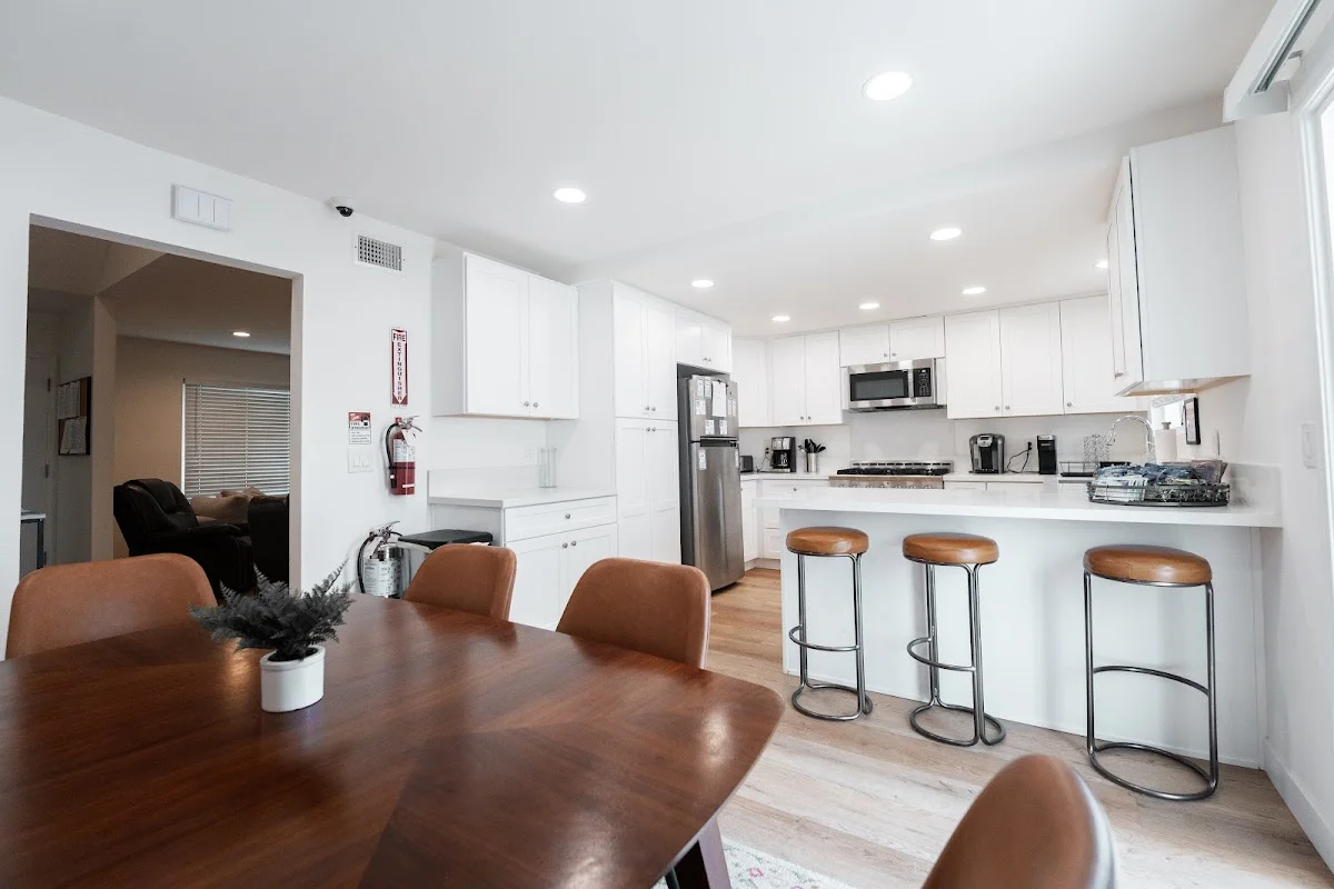 California Addiction Treatment - Photo 3